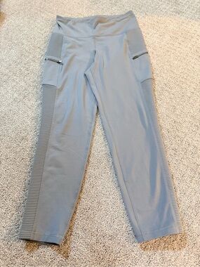 Old Navy Active Leggings - Light Gray